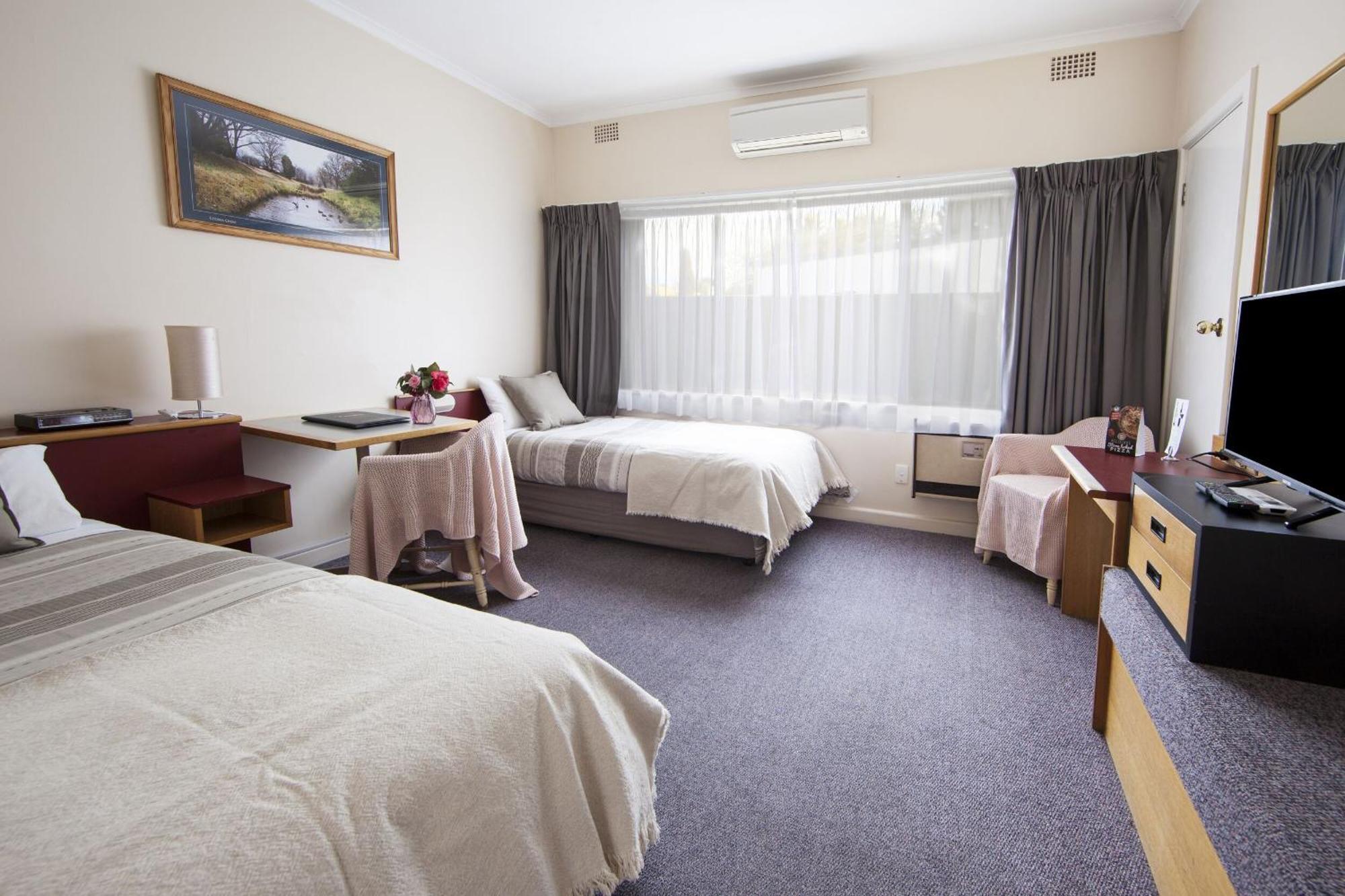 Redhill Cooma Motor Inn Exterior foto