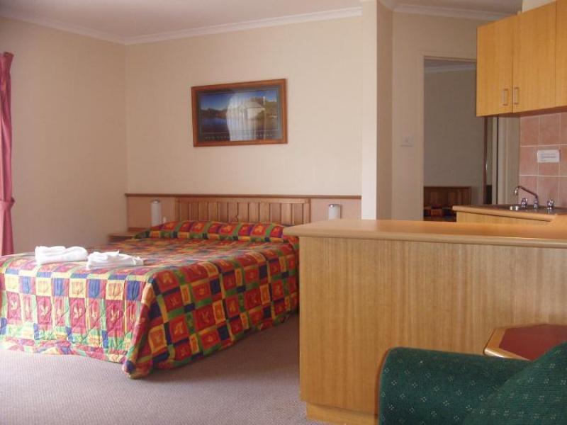 Redhill Cooma Motor Inn Exterior foto