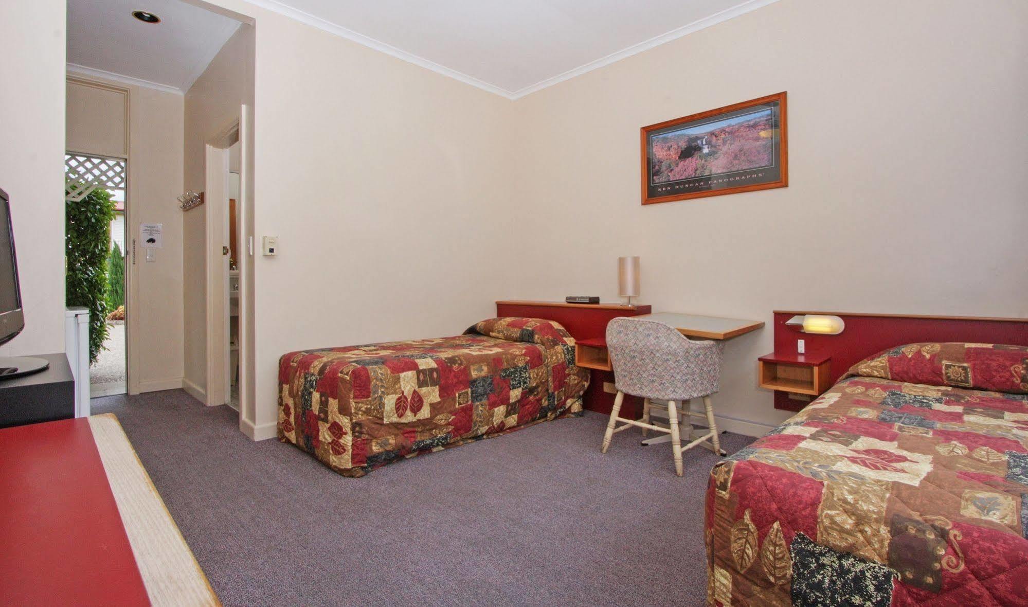 Redhill Cooma Motor Inn Exterior foto